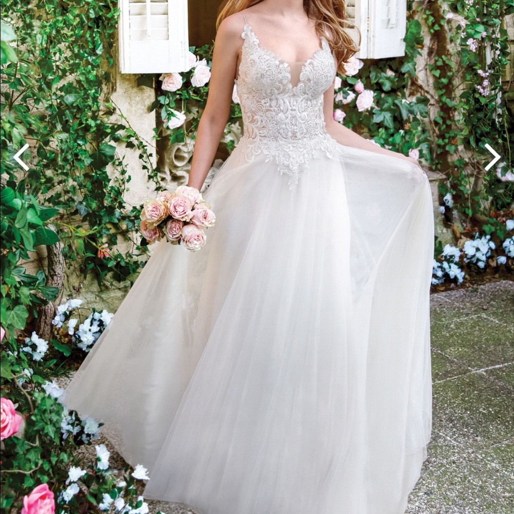 Justin Alexander sweetheart gown